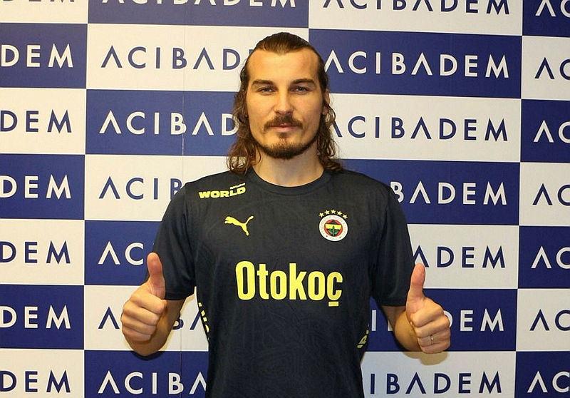 Fenerbahçe’nin yeni transferini Cengiz Ünder açıkladı! Yanlışlıkla ağzından kaçırdı
