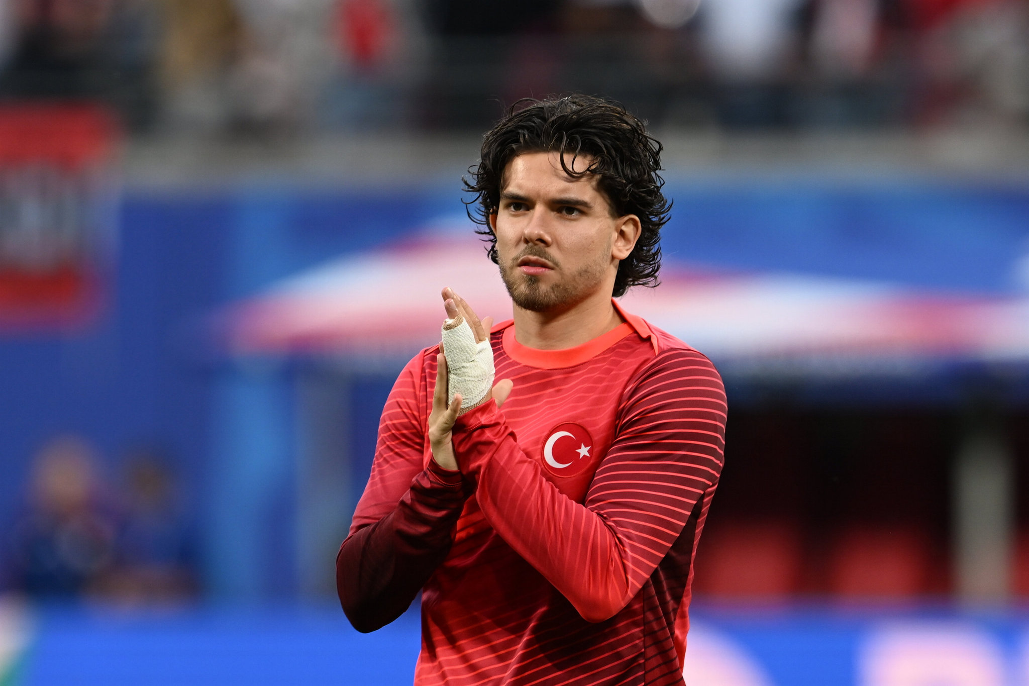 TRANSFER HABERİ: Ferdi Kadıoğlu Fenerbahçe’ye veda mı ediyor? İşte yeni talibi