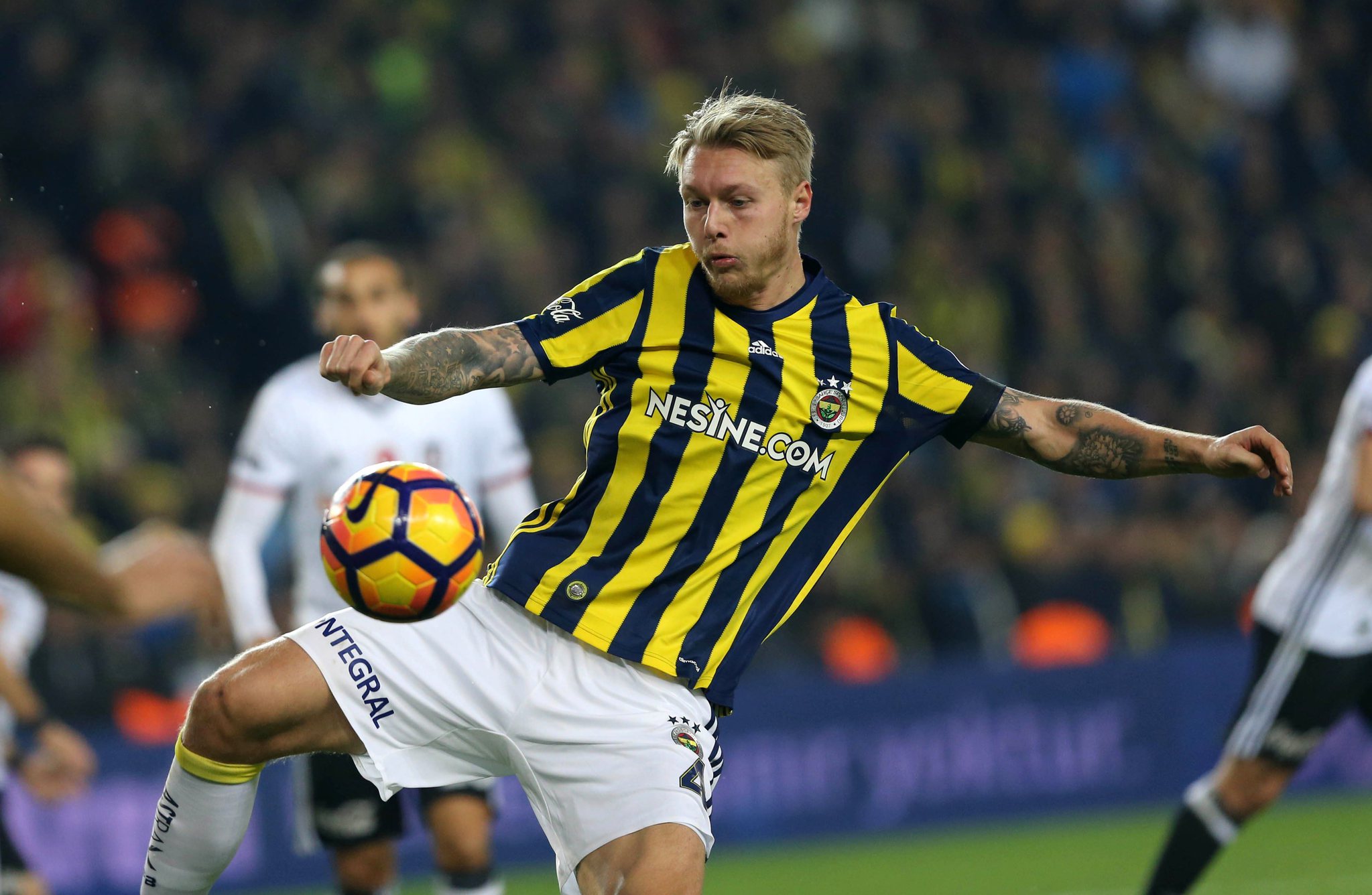 TRANSFER HABERİ: Galatasaray’dan yeni sezon sürprizi! Eski Fenerbahçeli Aslan oluyor