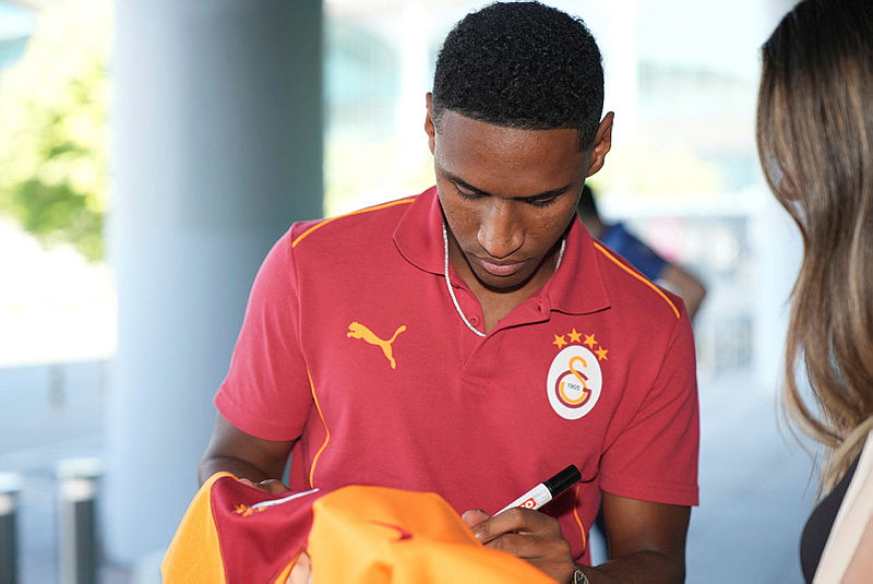 GALATASARAY TRANSFER HABERİ: Ve Okan Buruk’tan flaş hamle! Avusturya kampı sonrası...