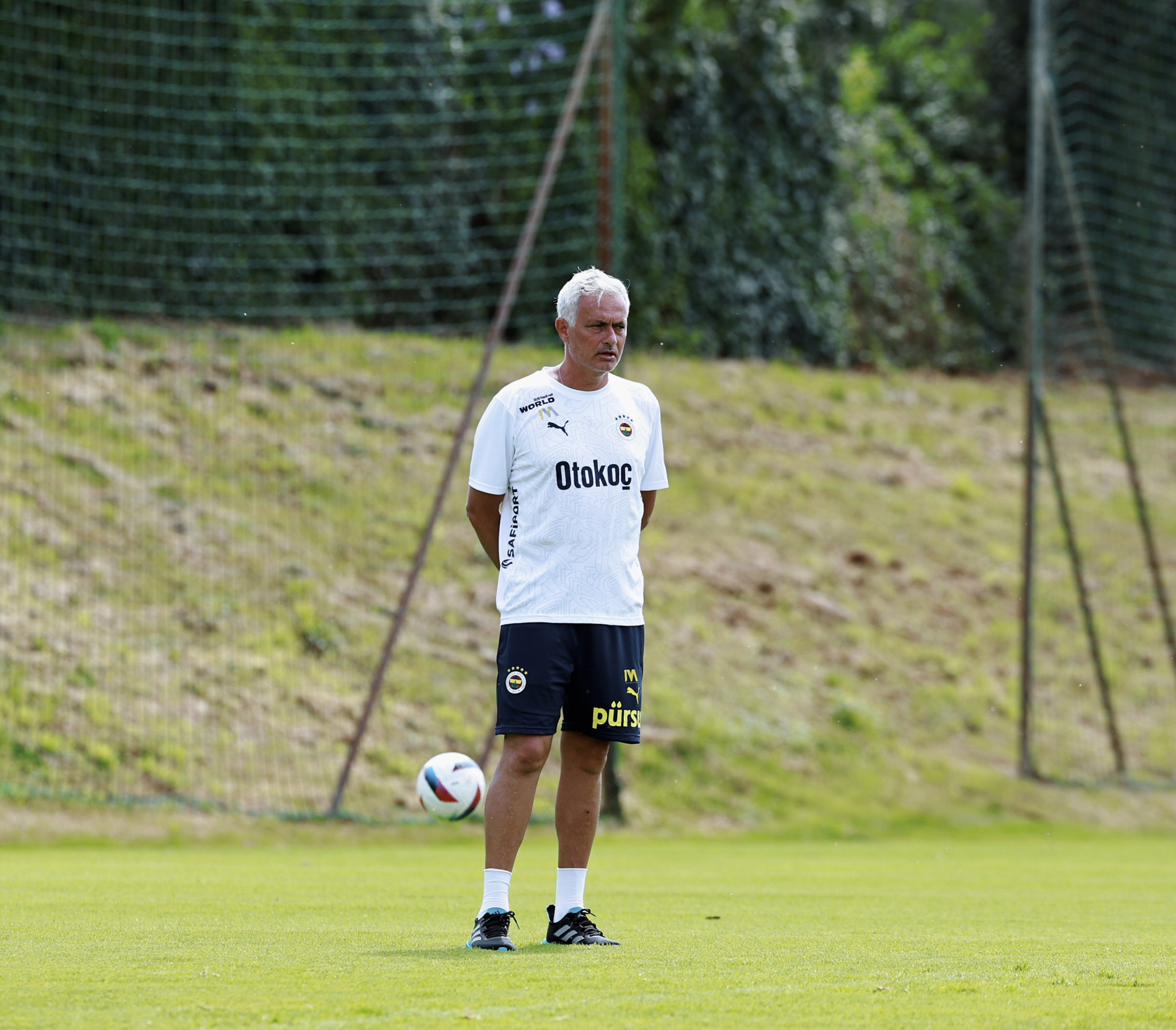 FENERBAHÇE TRANSFER HABERİ: Mourinho o golcüyü çok istiyor! İtalyan basını bombayı patlattı