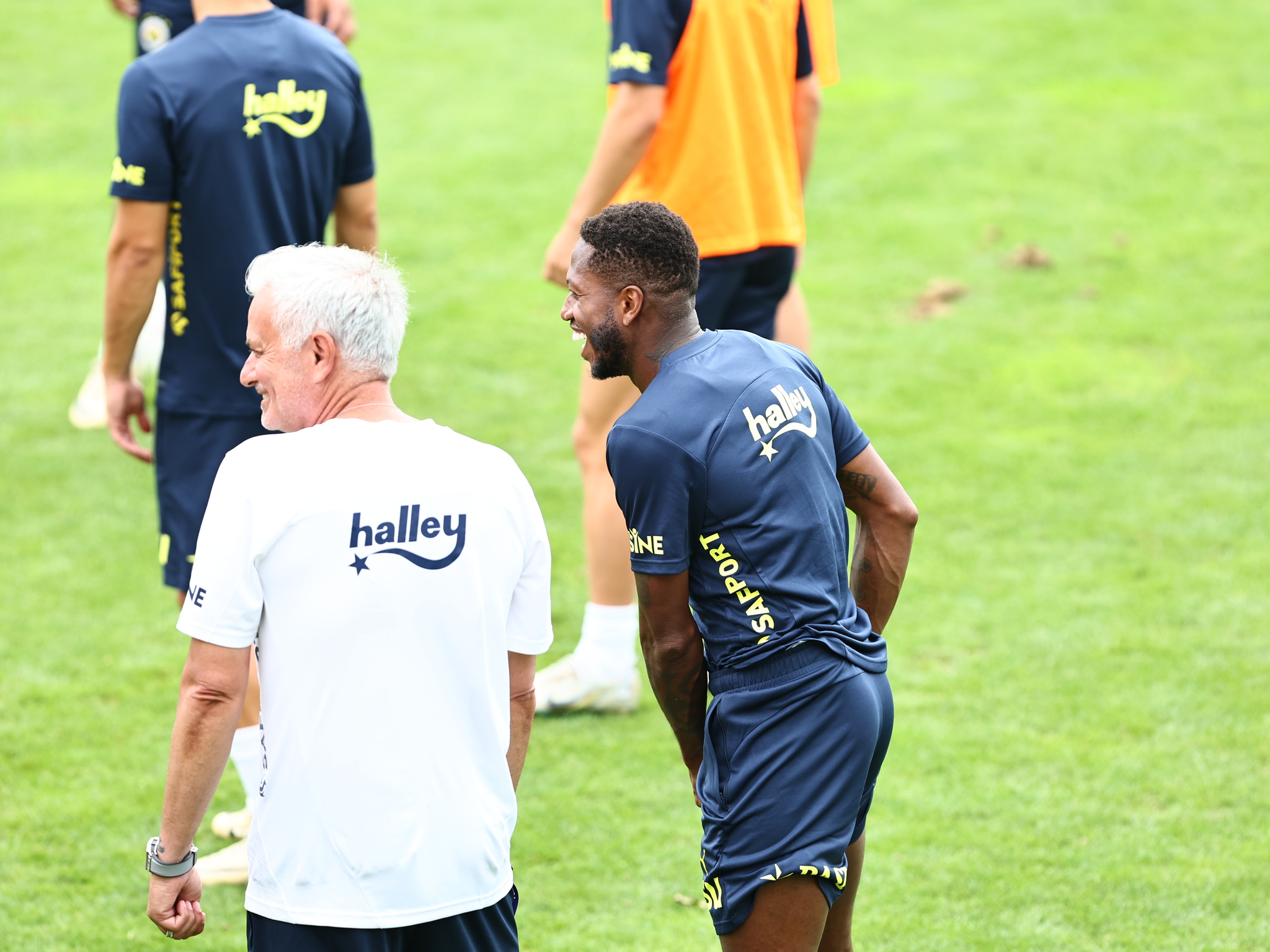 FENERBAHÇE TRANSFER HABERİ: Mourinho o golcüyü çok istiyor! İtalyan basını bombayı patlattı