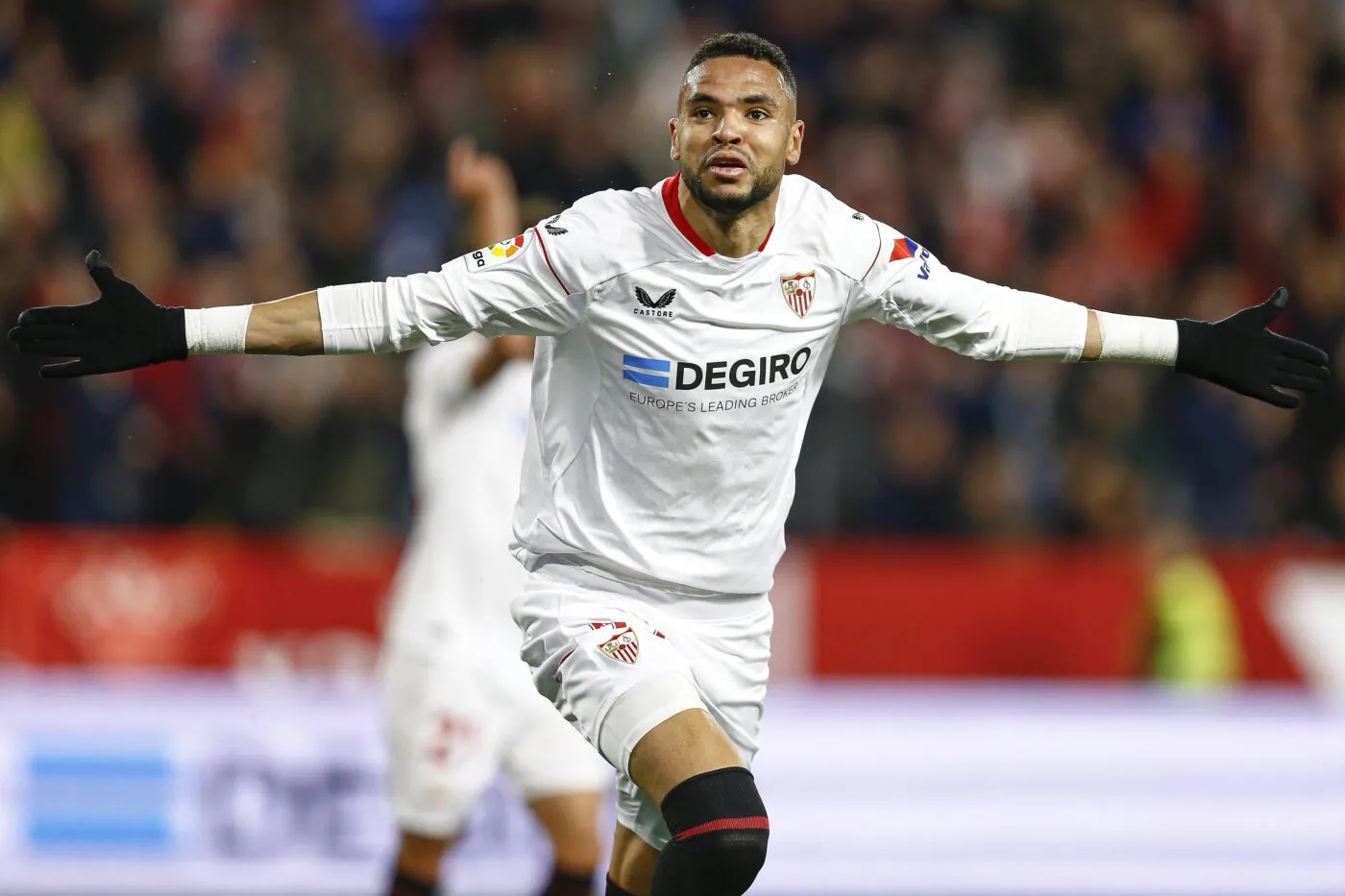 TRANSFER HABERİ | Fenerbahçe Youssef En-Nesyri’de teklif yükseltti! Yıldız futbolcu en iyisini seçecek