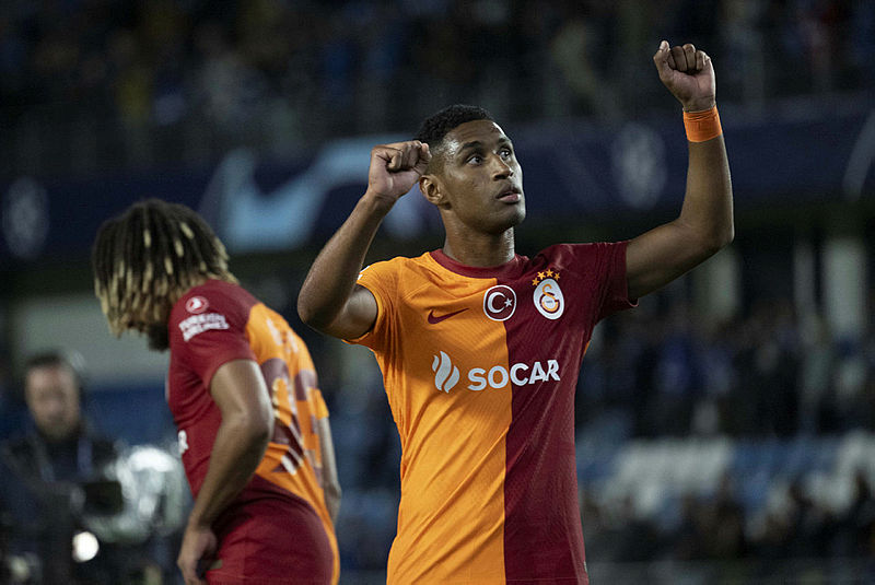 Galatasaray’da Tete önlemi! Meğer imza parası...