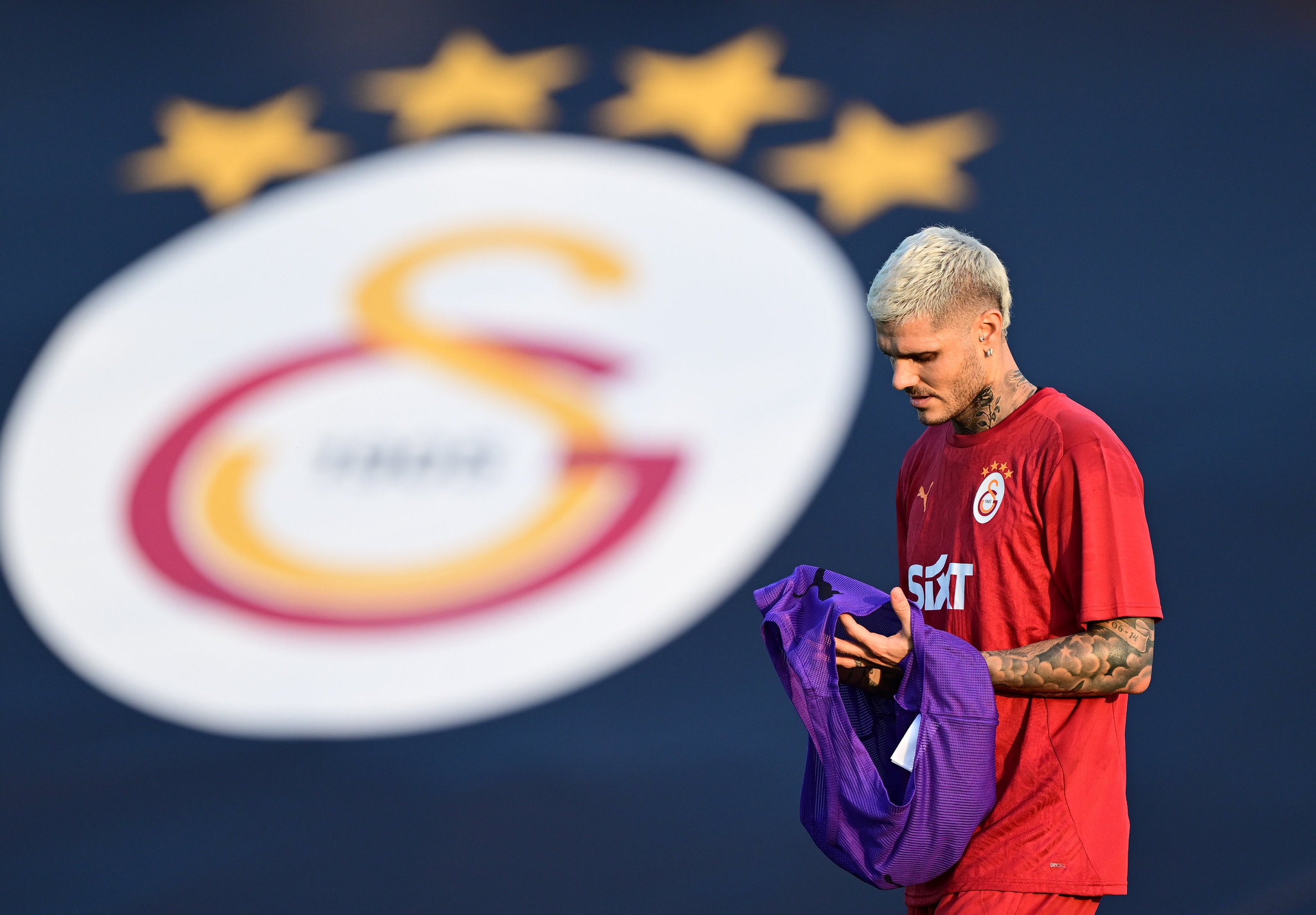 TRANSFER HABERİ: Galatasaray’da büyük endişe! Icardi ve ayrılık...