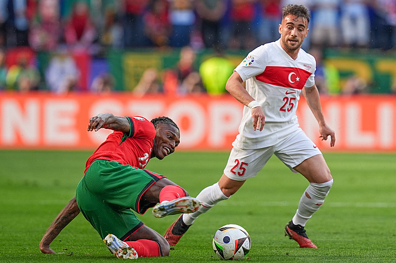 TRANSFER HABERİ - Galatasaray’da ayrılık sürprizi! İşte yeni takımı