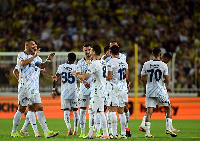 FENERBAHÇE TRANSFER HABERİ - Jose Mourinho’ya gol kralı geliyor! Süper Lig’i fethedecek