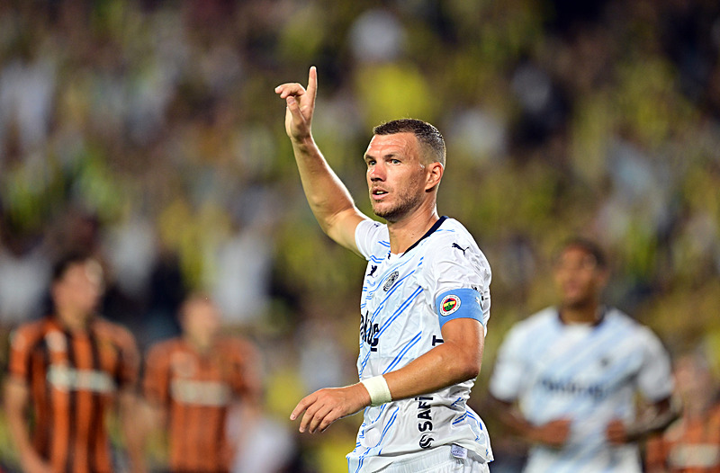 Fenerbahçe İsviçre’de avantaj peşinde! İşte Jose Mourinho’nun Lugano maçı muhtemel 11’i