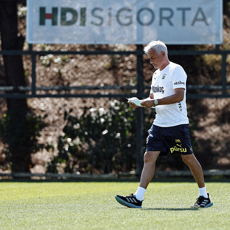 FENERBAHÇE TRANSFER HABERİ - Jose Mourinho Guardiola’dan yıldız istedi! EURO 2024 öncesi görüşüldü