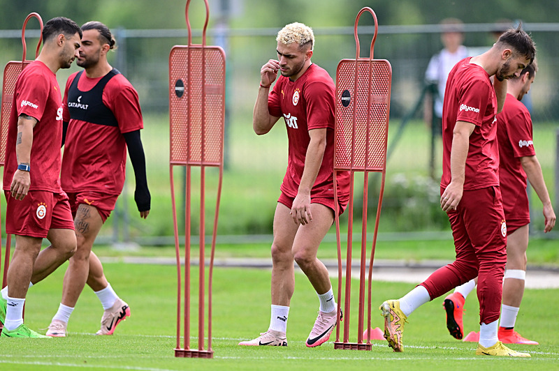 TRANSFER HABERİ - Galatasaray’dan sağ bek bombası! Kimse bunu beklemiyordu