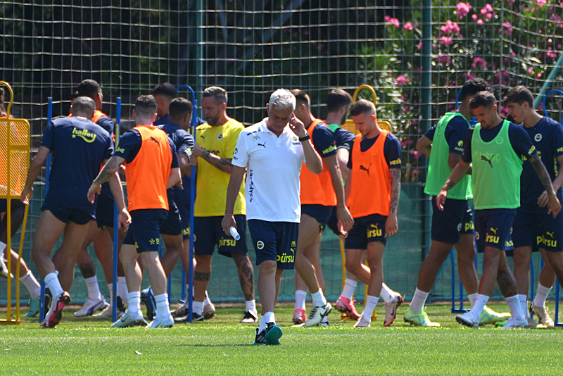 TRANSFER HABERİ - Fenerbahçe Wesley’de ısrarlı! Gözden çıkarılan rakam dudak uçuklattı