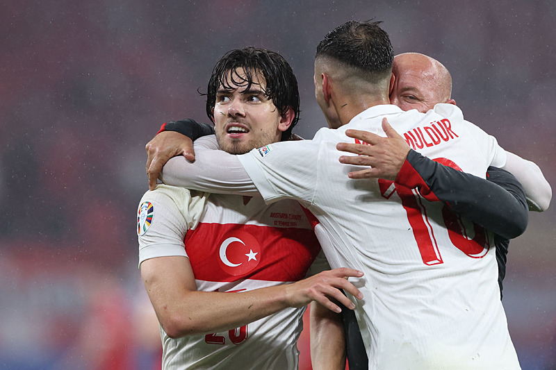 FENERBAHÇE TRANSFER HABERİ - Mario Branco telefonlara çıkmıyor! Ferdi Kadıoğlu için flaş gelişme