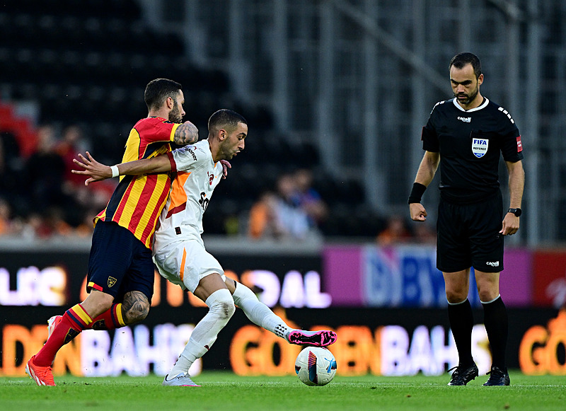 TRANSFER HABERİ - Galatasaray Ukraynalı yıldızın peşinde! Yönetim harekete geçti