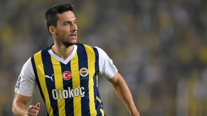 Fenerbahçe’de sürpriz ayrılık! Süper Lig ekibine gidiyor