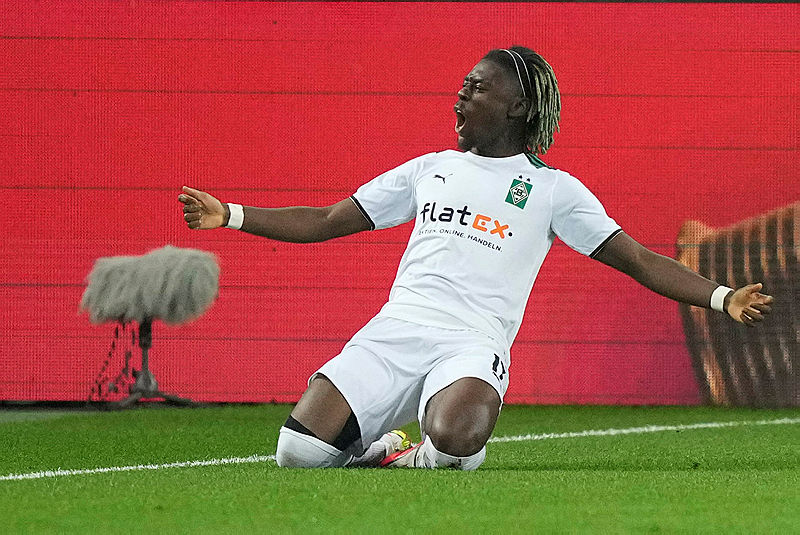 Fenerbahçe transferde herkesi şaşırtacak! Orta sahaya Fransız yıldız
