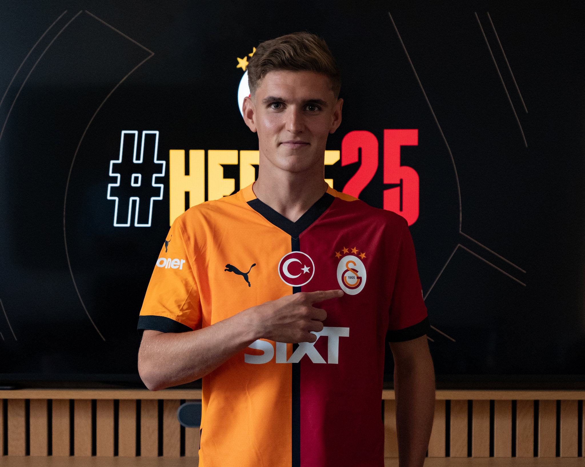 Eski Galatasaraylı’dan Elias Jelert sözleri! 9 milyon euro çok ama...