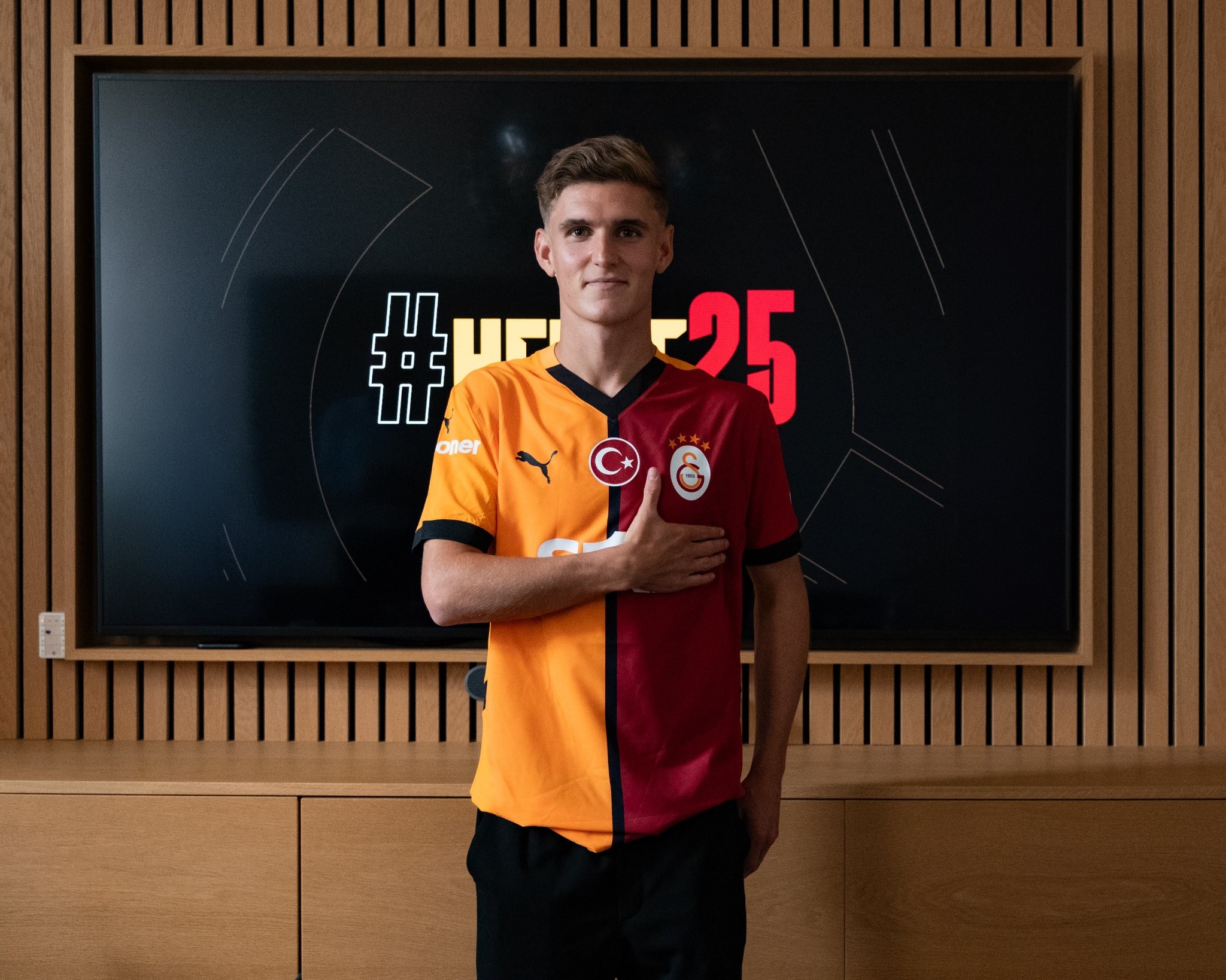 Eski Galatasaraylı’dan Elias Jelert sözleri! 9 milyon euro çok ama...