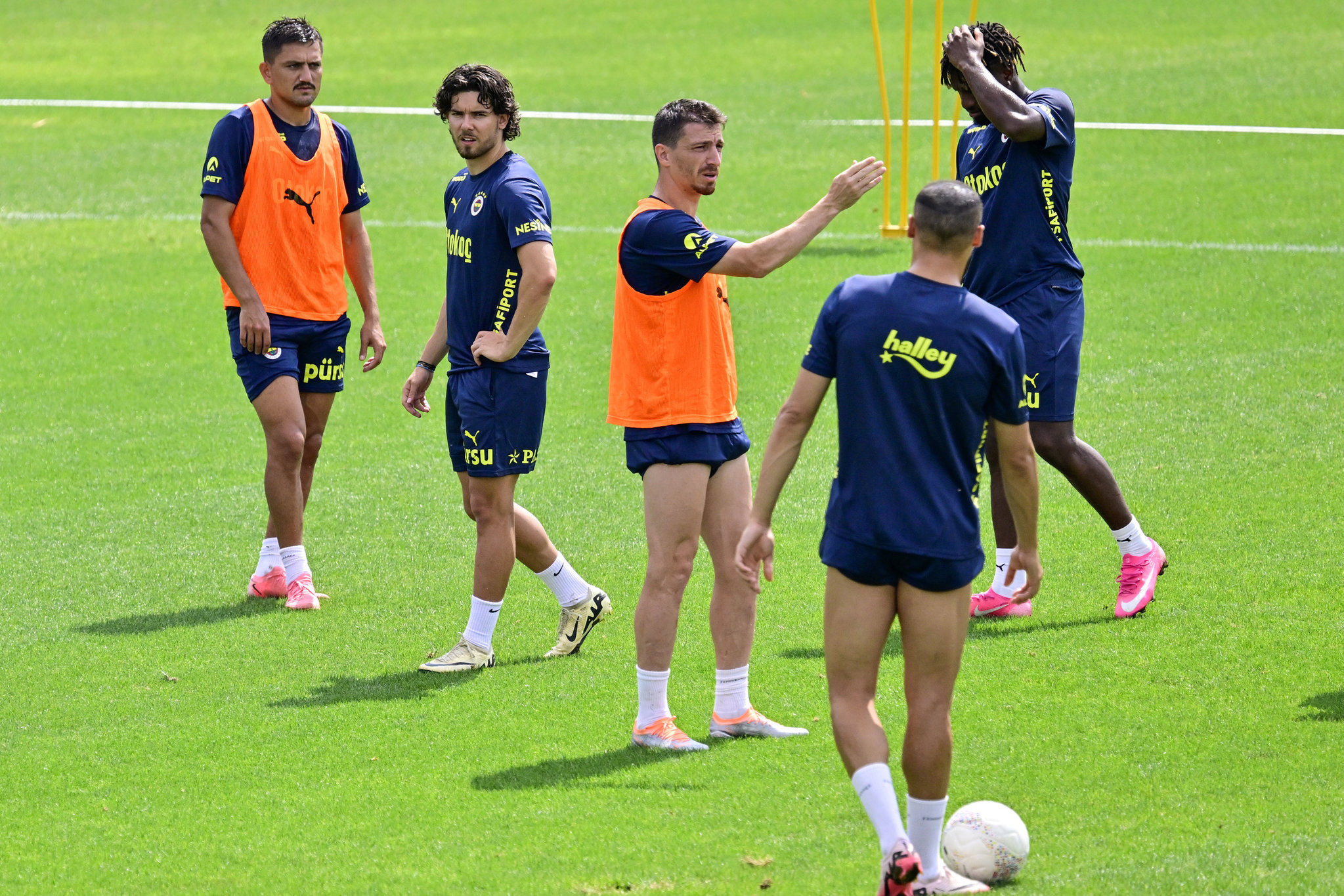 İngiliz ekibi Ferdi Kadıoğlu için gemileri yaktı! Rekor teklif...