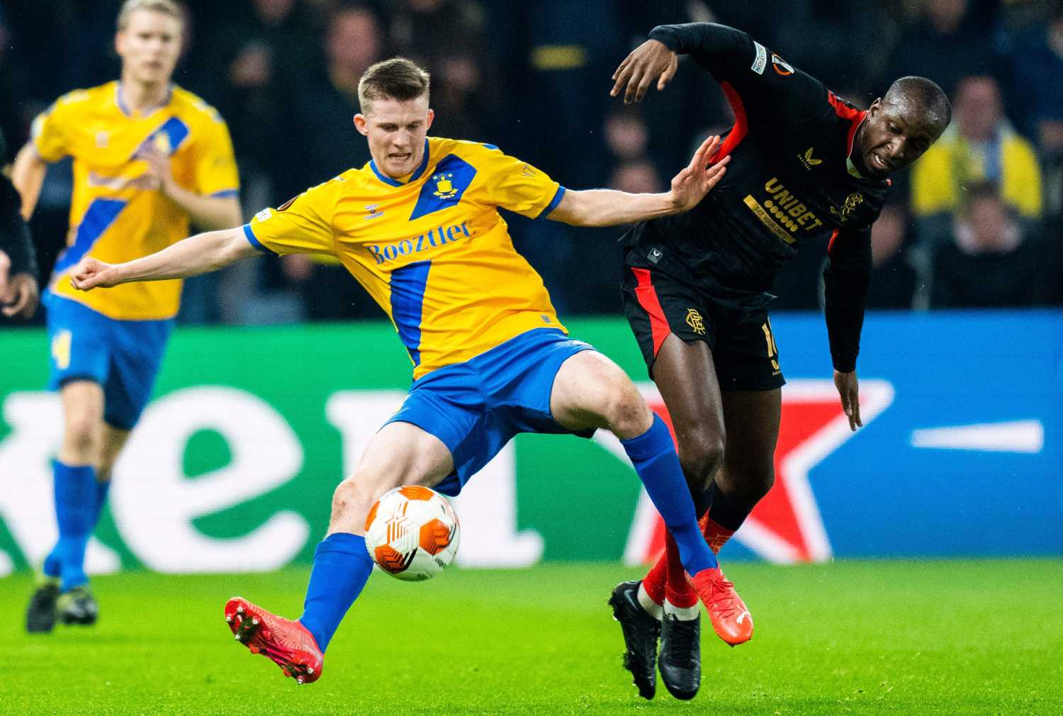 TRANSFER HABERLERİ: İtalyanlar duyurdu! Galatasaray’dan sürpriz orta saha harekatı