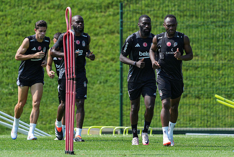 TRANSFER HABERİ | Beşiktaş’a müjdeli haber geldi! İtalyanlar o yıldıza talip oldu