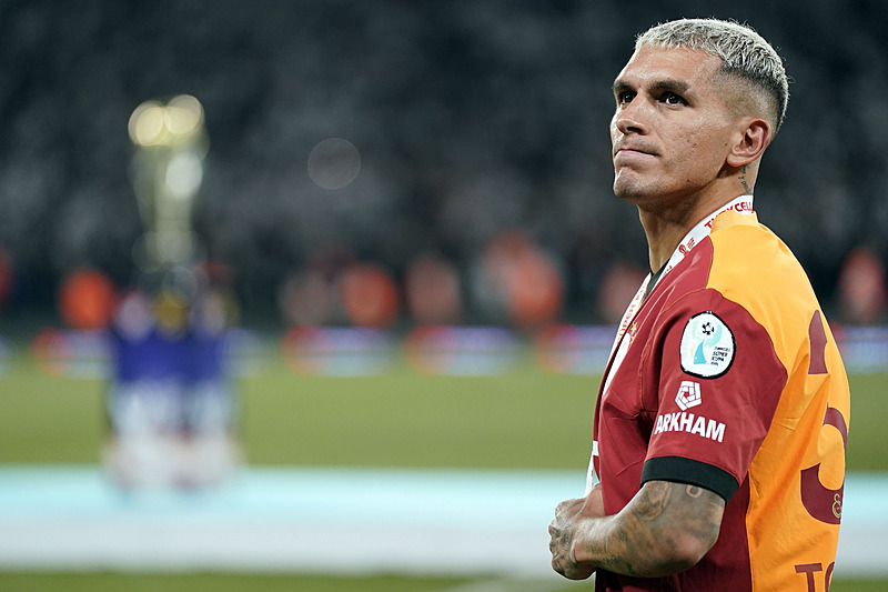 TRANSFER HABERİ - Galatasaray Süper Kupa’nın ardından transferde vites yükseltti! Mağlubiyeti unutturacak hamle