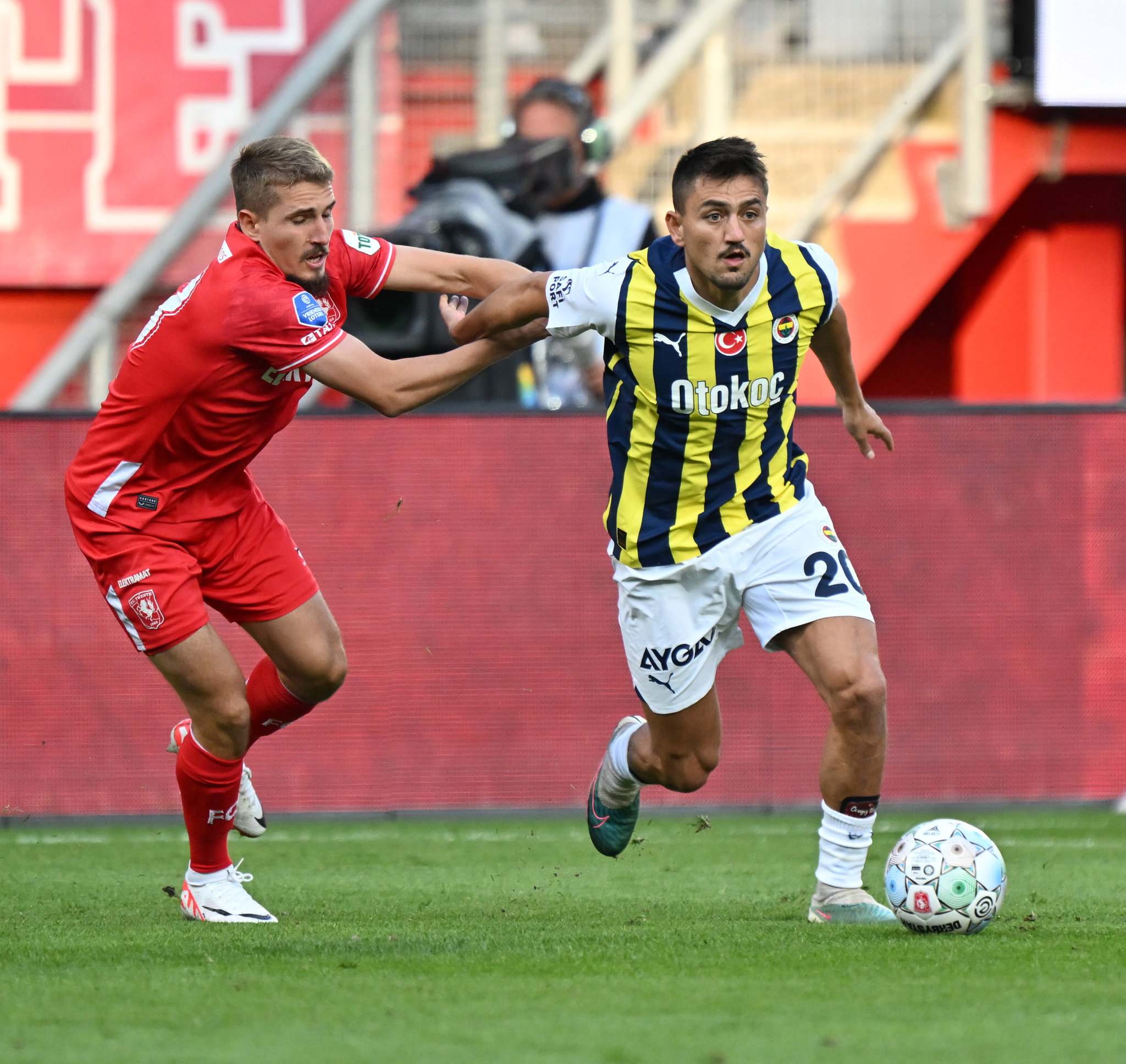 TRANSFER HABERLERİ: Menajerinden Beşiktaş’a flaş Cengiz Ünder teklifi!