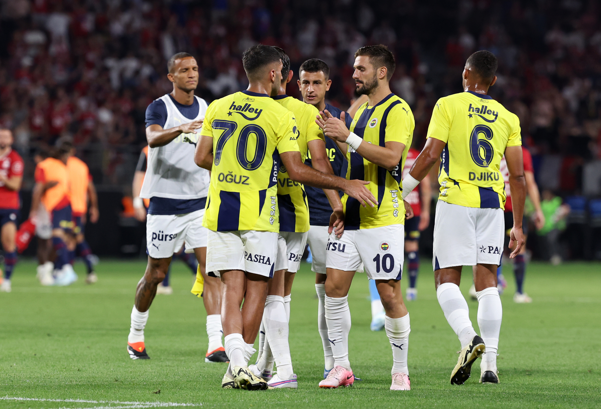 Fenerbahçe’ye PSG’den orta saha! Kanarya görüşmelere başladı