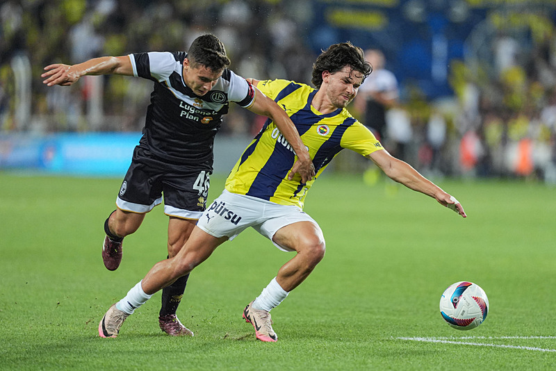 TRANSFER HABERİ - Fenerbahçe piyangoyu tutturdu! Ferdi Kadıoğlu için rekor teklif
