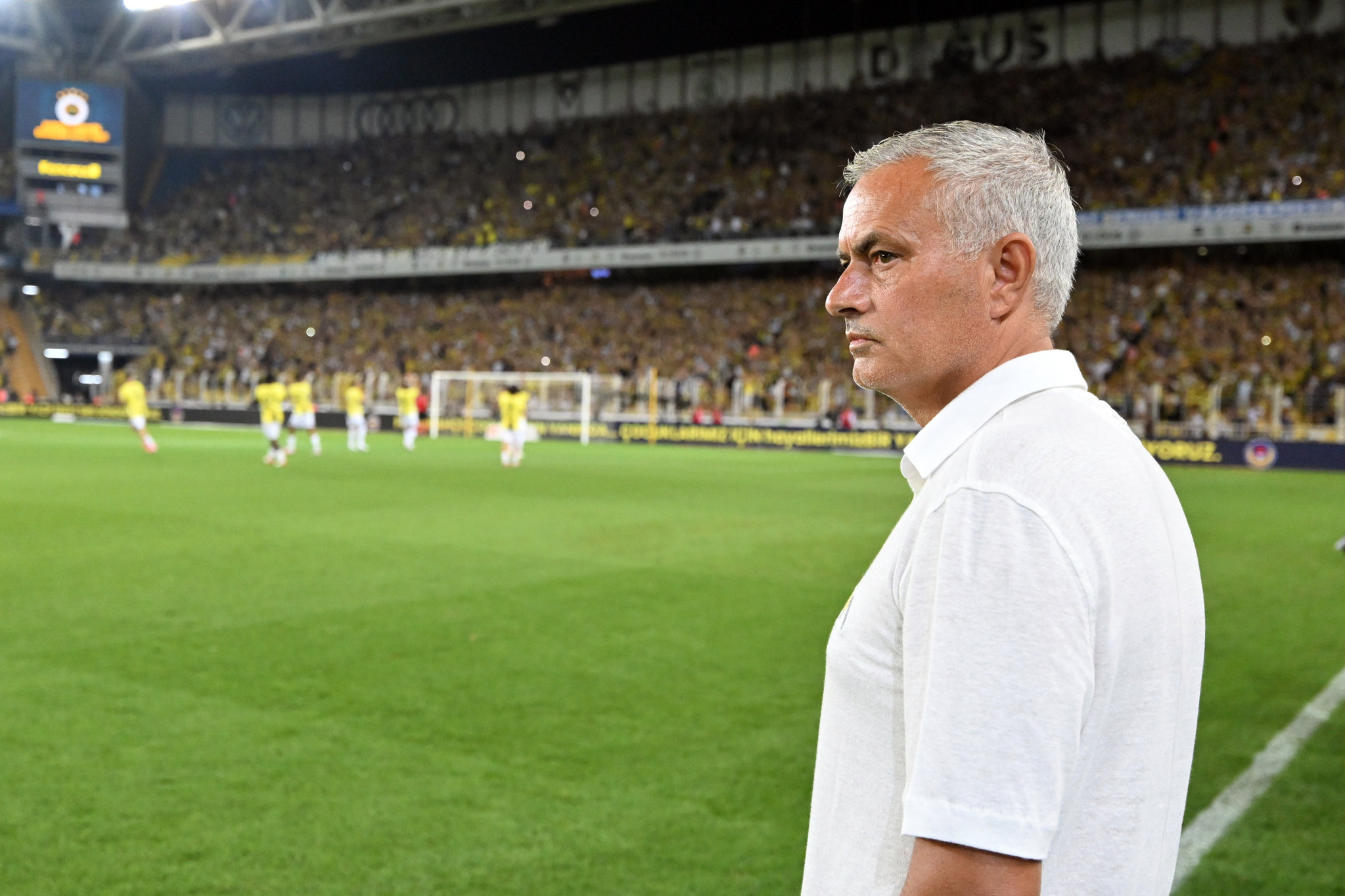 Fenerbahçe’den şaşırtan transfer! Galatasaray’ın eski yıldızı geliyor