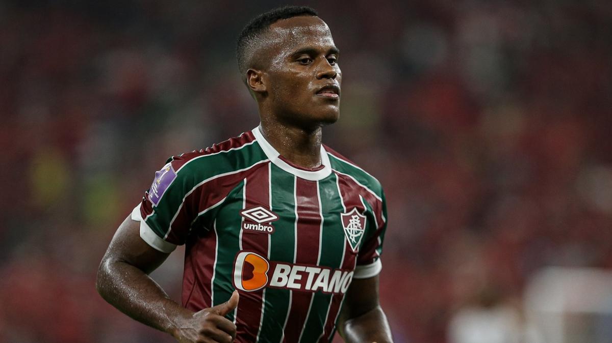 GALATASARAY HABERLERİ: Wilfried Zaha’nın yerine gelecek! Transferde Davinson Sanchez detayı