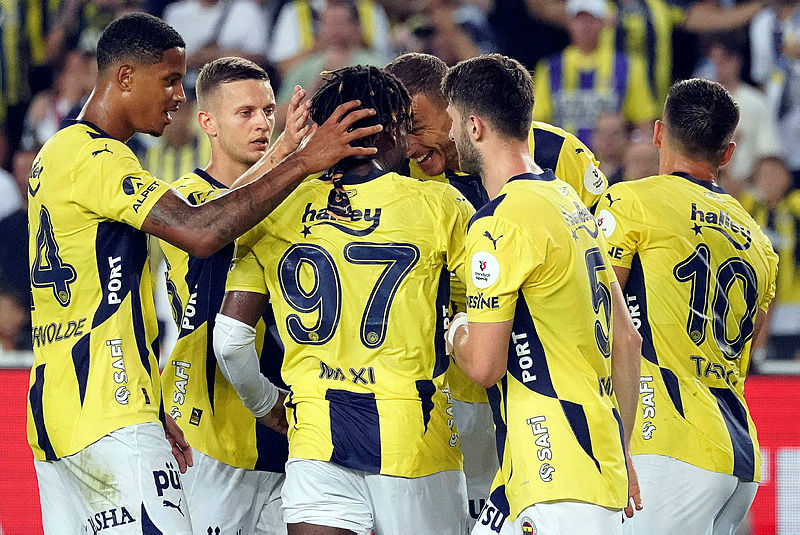 TRANSFER HABERİ | Fred’in yokluğunu aratmayacak! Fenerbahçe’de orta sahaya bomba isim