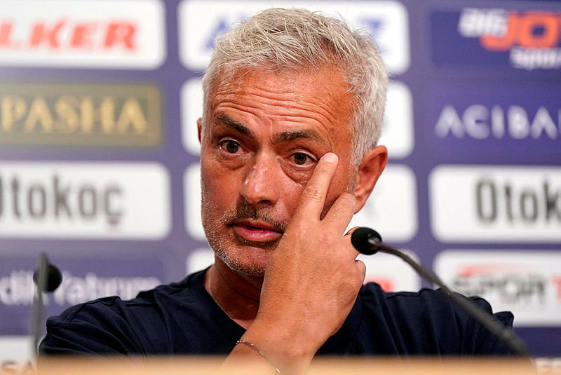 TRANSFER HABERİ | Fenerbahçe’nin eski aşkı depreşti! Mourinho’nun özel isteği var
