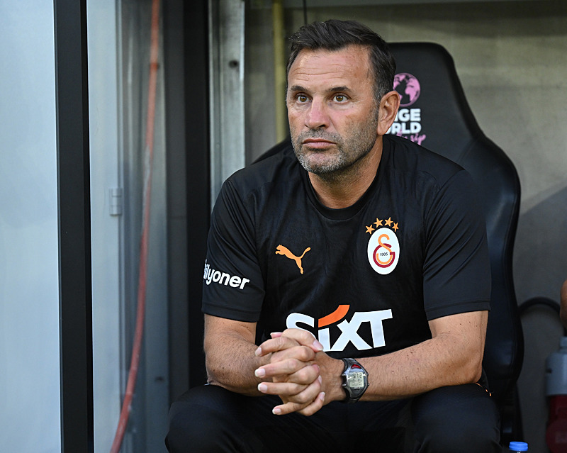 GALATASARAY TRANSFER HABERİ - Okan Buruk yıldız ismin biletini kesti! Şansı kalmadı