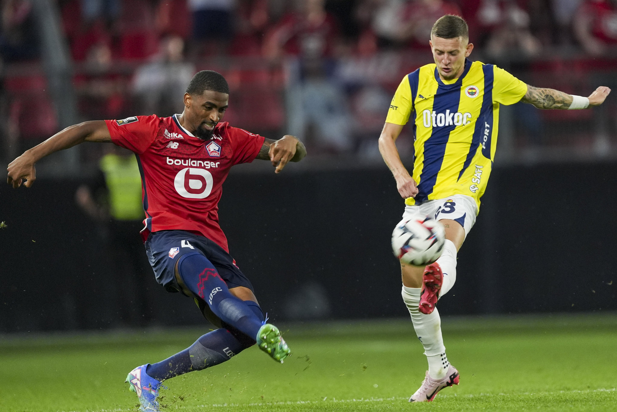 Fenerbahçe’de Sebastian Szymanski için dudak uçuklatan rakam! İtalya devinden rekor teklif