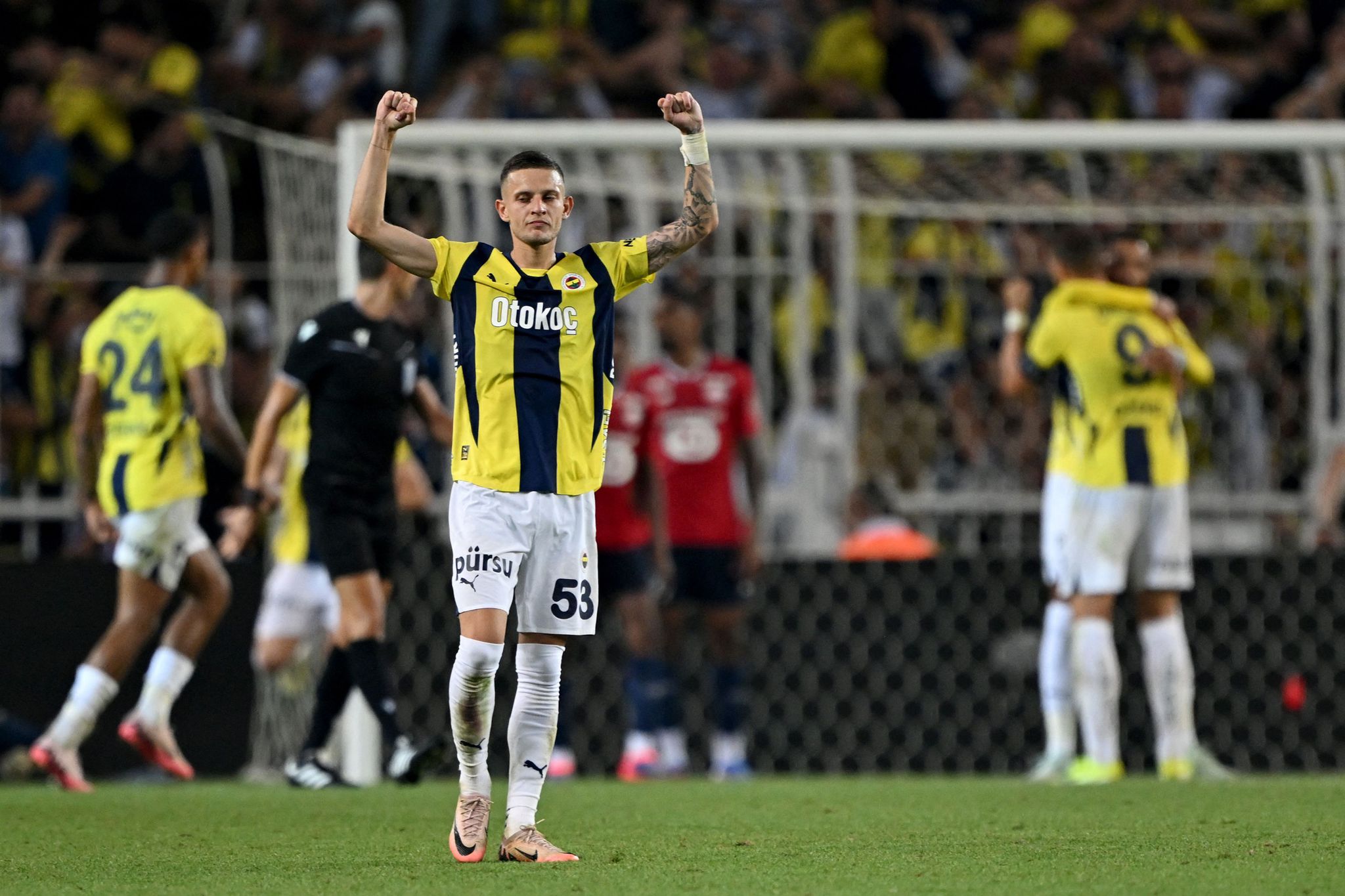 Fenerbahçe’de Sebastian Szymanski için dudak uçuklatan rakam! İtalya devinden rekor teklif