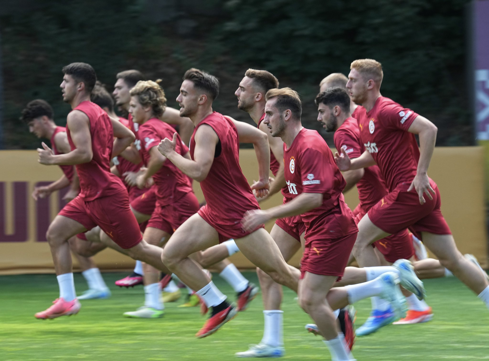 TRANSFER HABERİ | Galatasaray’dan bomba kanat hamlesi! Beşiktaş da istiyordu