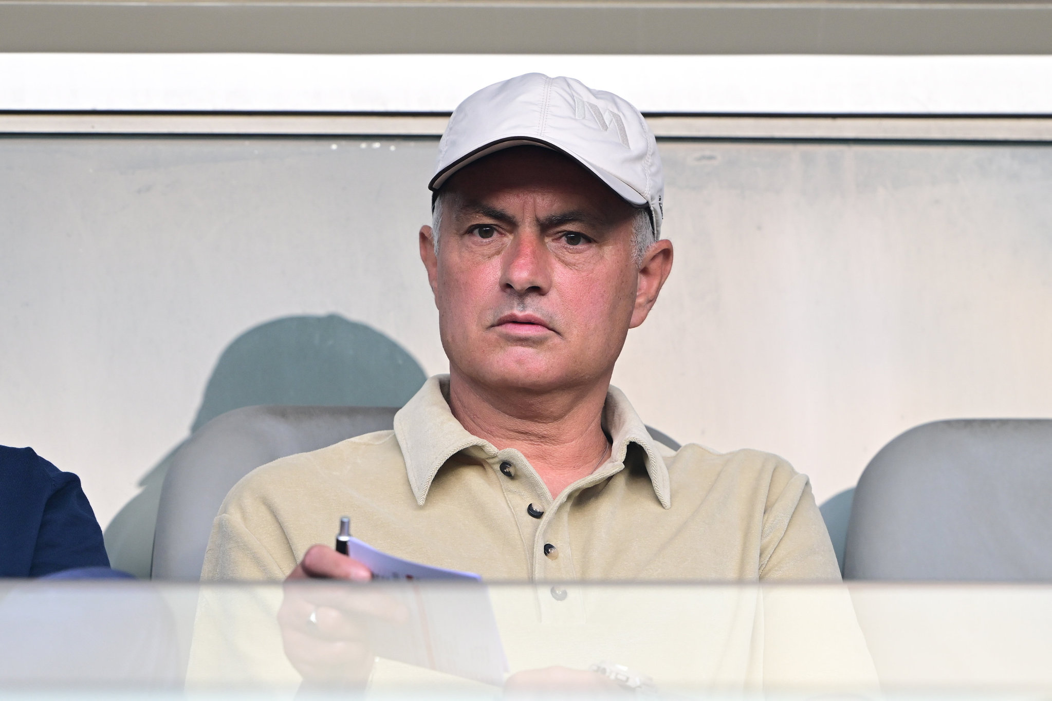 FENERBAHÇE HABERLERİ | Jose Mourinho’dan toplantı kararı! Göztepe maçı sonrası...