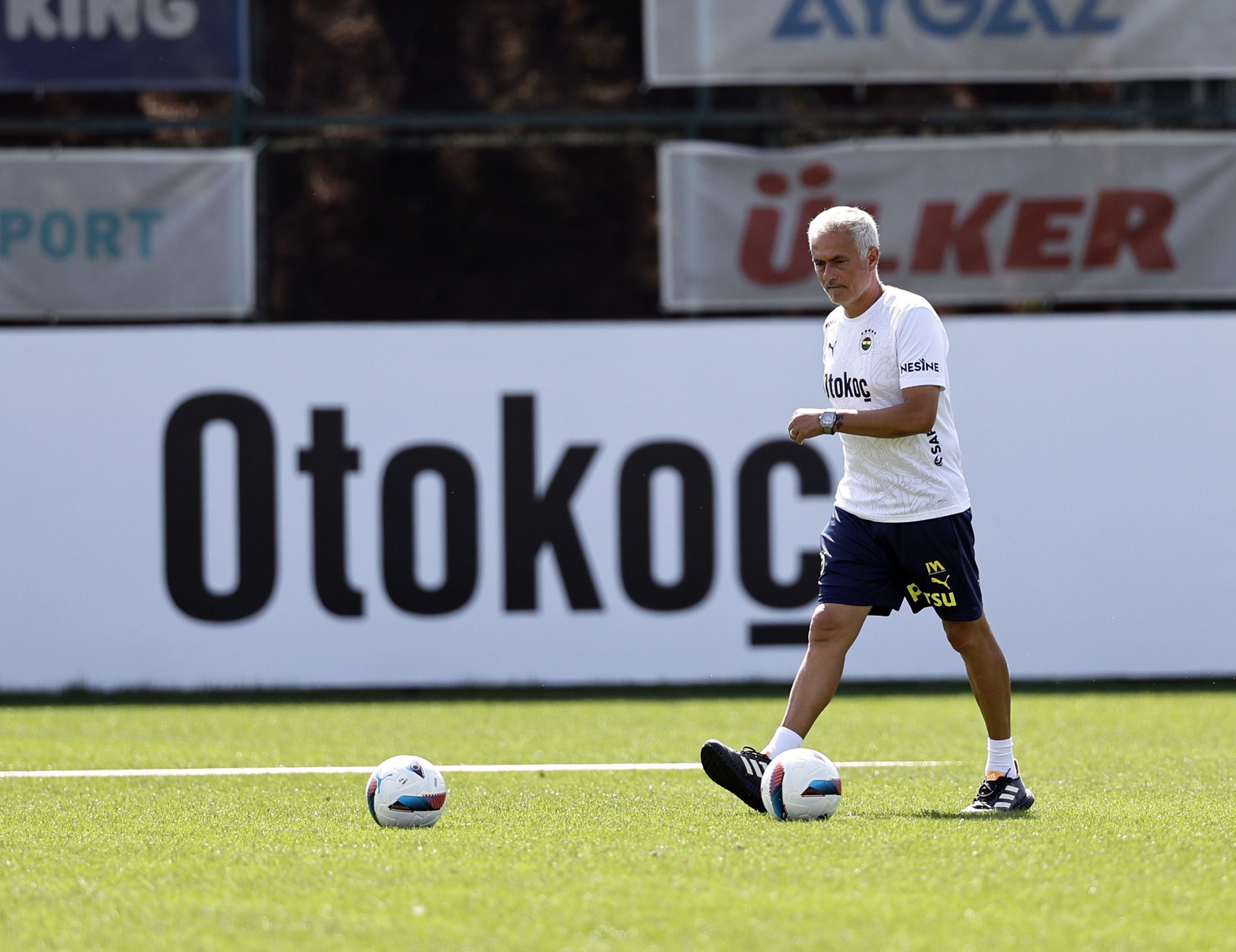 Fenerbahçe’den Beşiktaş’ı üzecek transfer hamlesi!