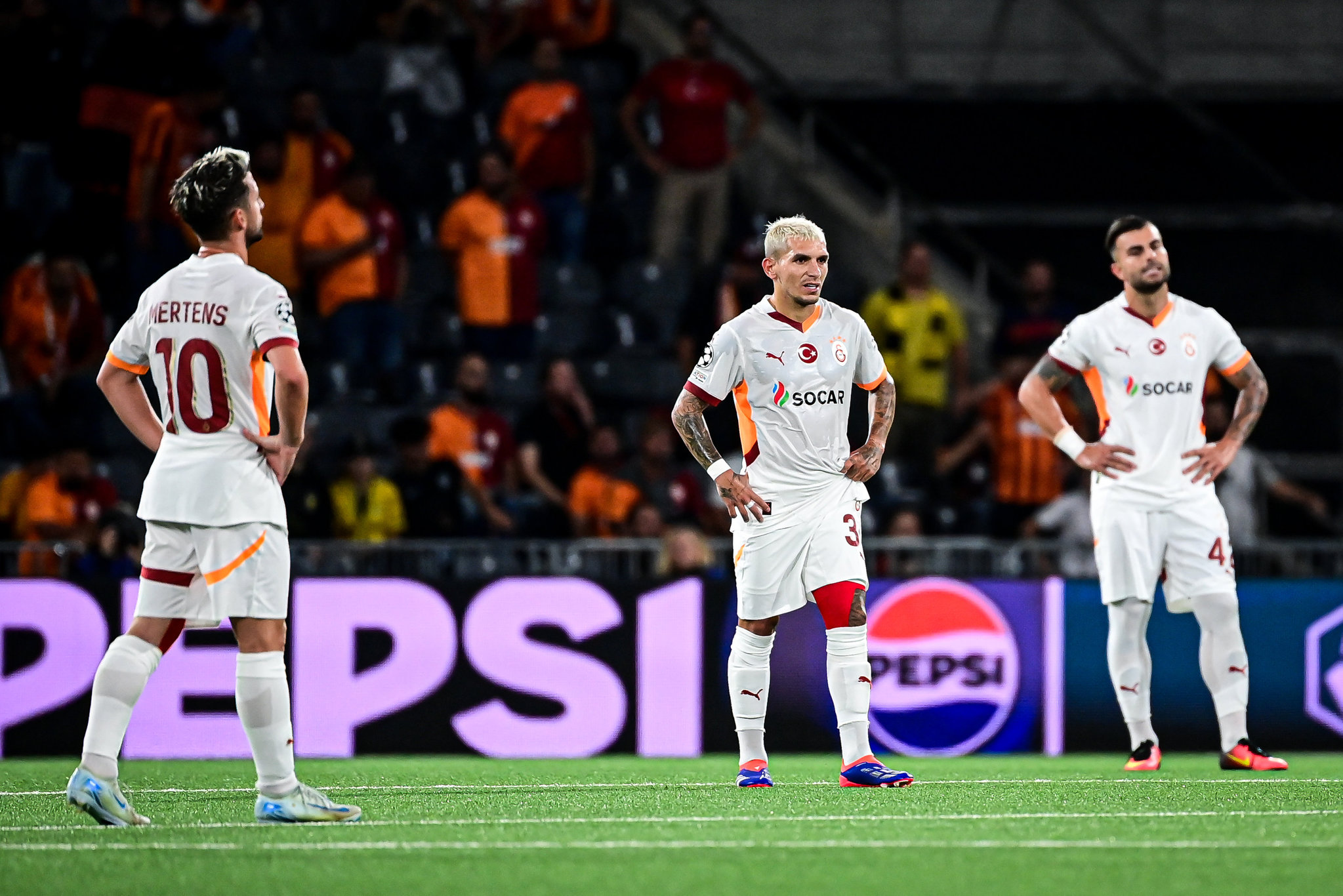 Galatasaray’da aynı senaryo yaşanıyor! Gelişmeler bardağı taşırdı