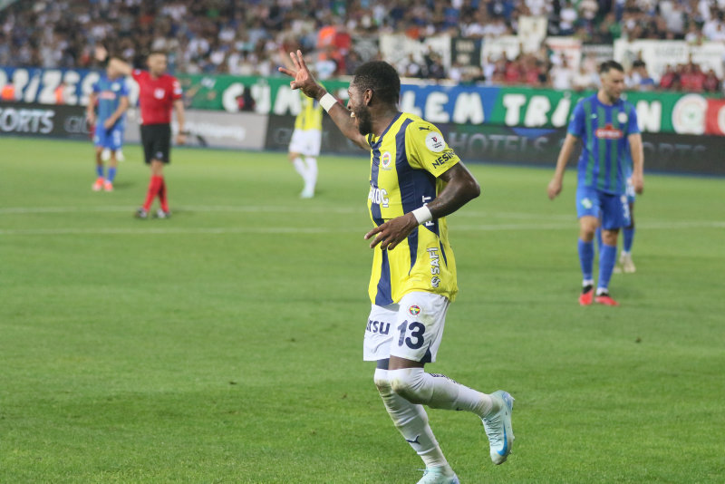 FENERBAHÇE HABERİ - Fred ile ilgili şaşırtan gerçek! Bir kez daha gönülleri fethetti