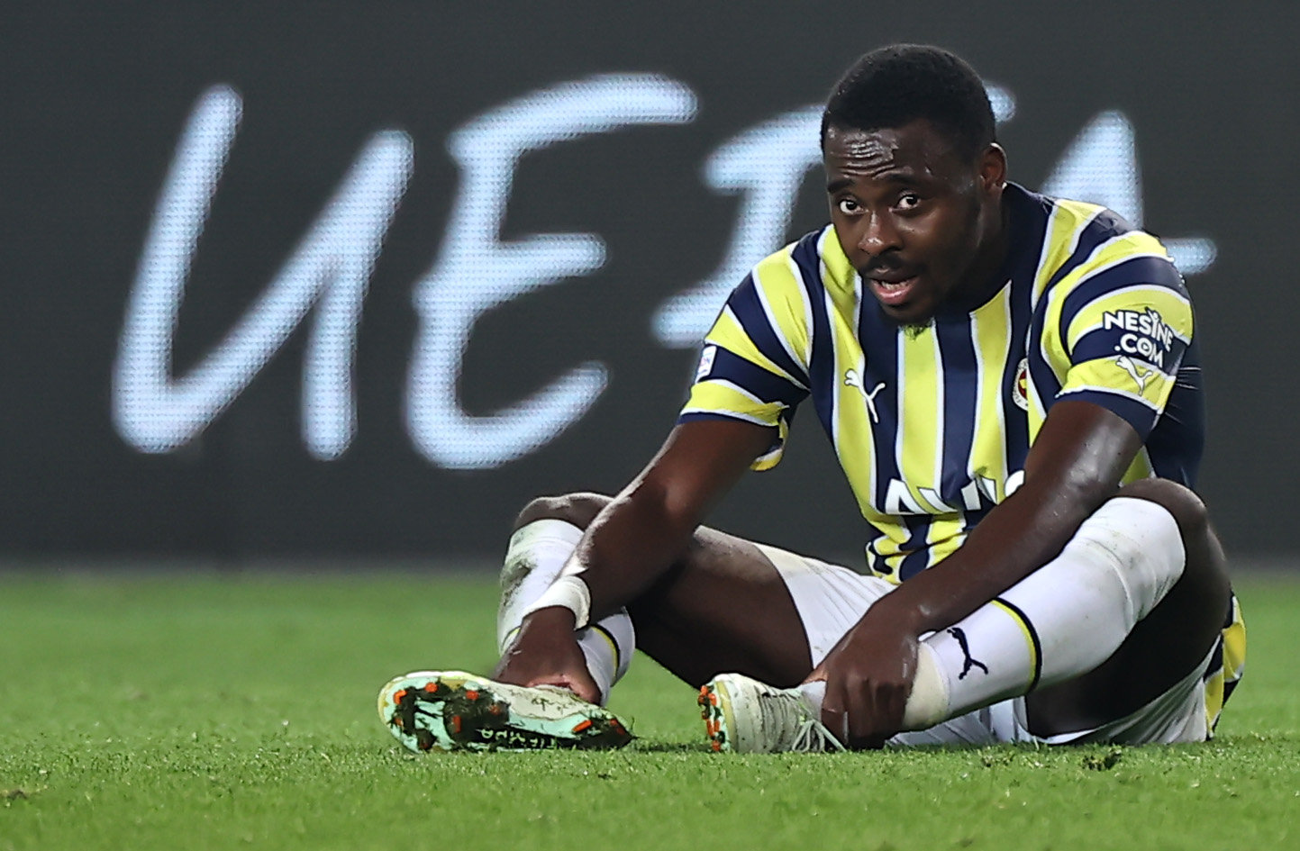 Fenerbahçe’ye Hollandalı sol bek! Kanarya’dan fırsat transferi