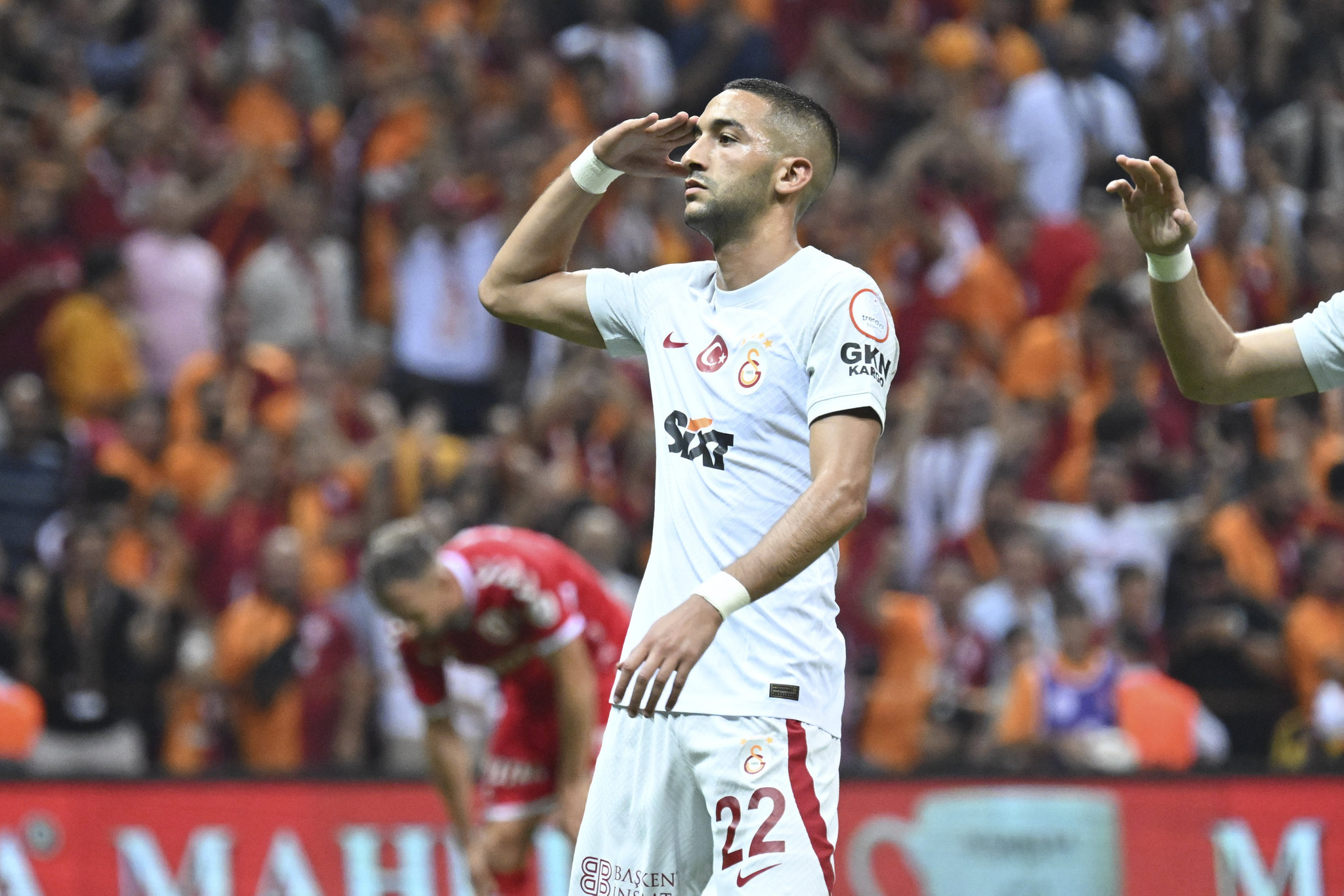 GALATASARAY TRANSFER HABERİ | Hakim Ziyech ile yollar ayrılıyor mu? Yıldız oyuncuya sürpriz talip