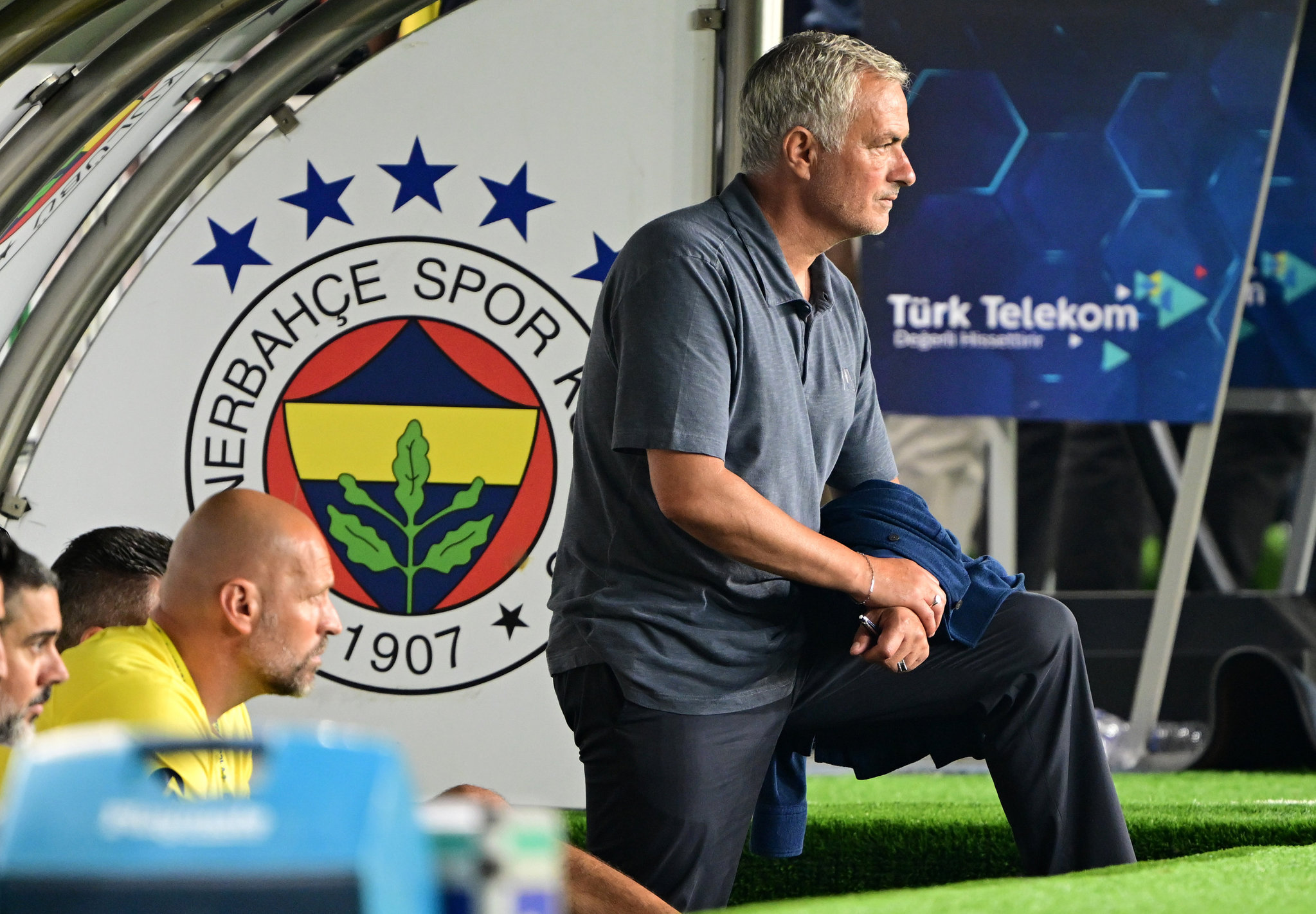 Eski Galatasaraylı yıldız Fenerbahçe’ye! Bu transfer Osimhen’i unutturur