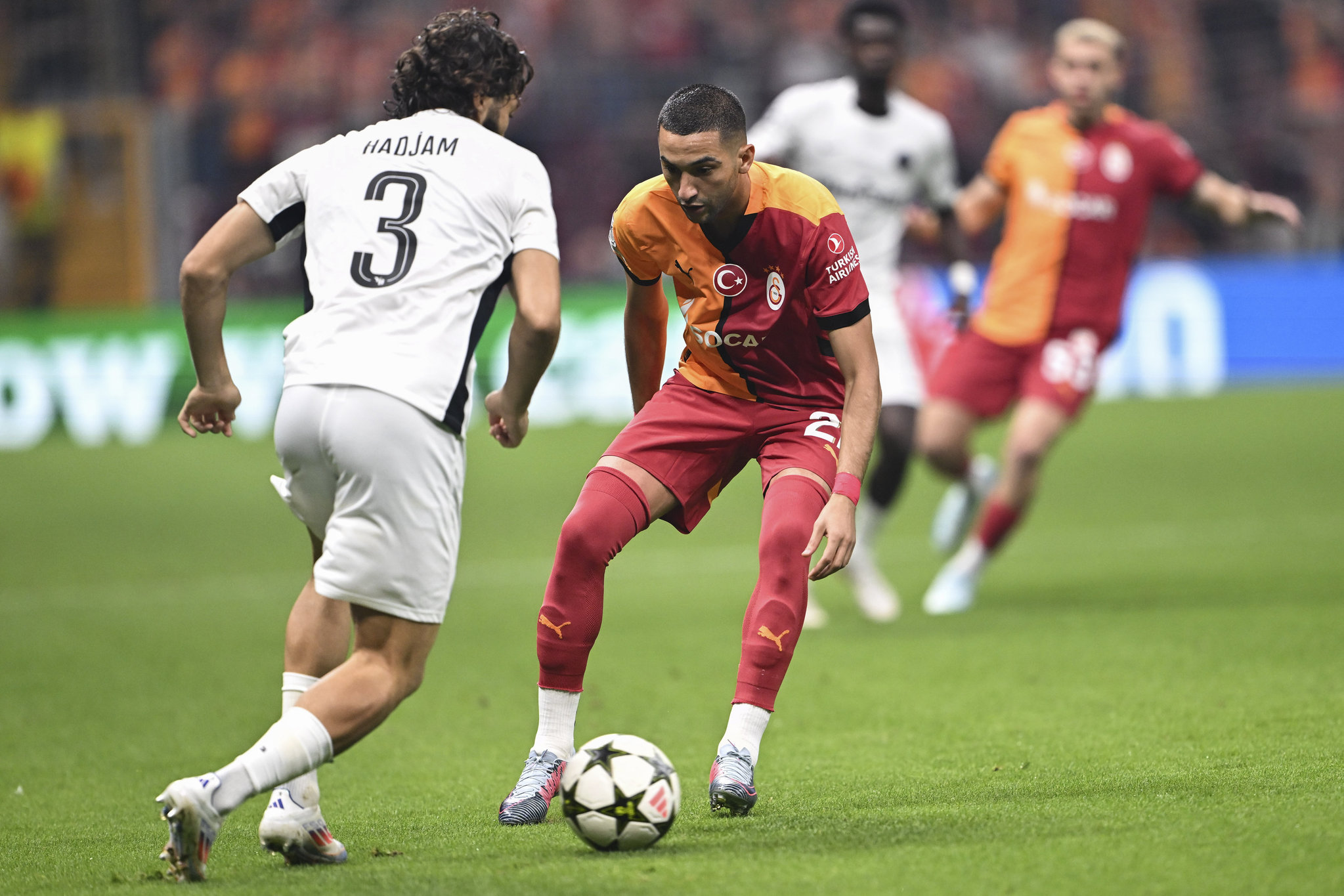 GALATASARAY TRANSFER HABERİ | Hakim Ziyech takımdan ayrılacak mı? Kararını verdi!