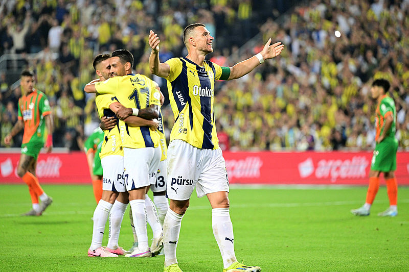 TRANSFER HABERİ | Fenerbahçe’ye süper İngiliz geliyor! Jose’yi çok sevindirecek
