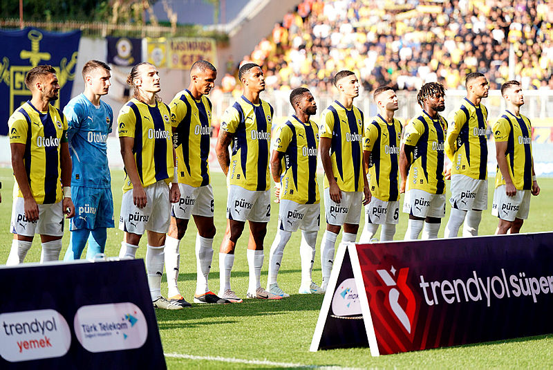 Fenerbahçe galibiyet planını belirledi! İşte Mourinho’nun derbi taktiği...