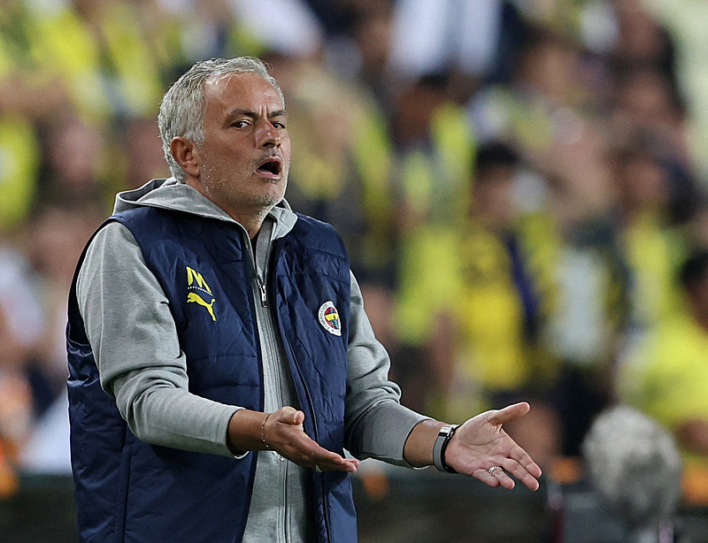 FENERBAHÇE HABERLERİ - Dünya basını Jose Mourinho’yu konuşuyor! Ensantrik bir davranış