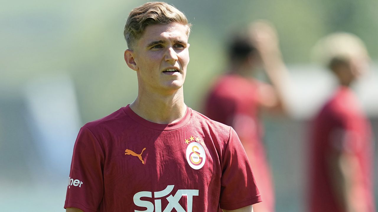 GALATASARAY TRANSFER HABERİ - Okan Buruk biletini kesmişti! Jelert’in yerine geliyor