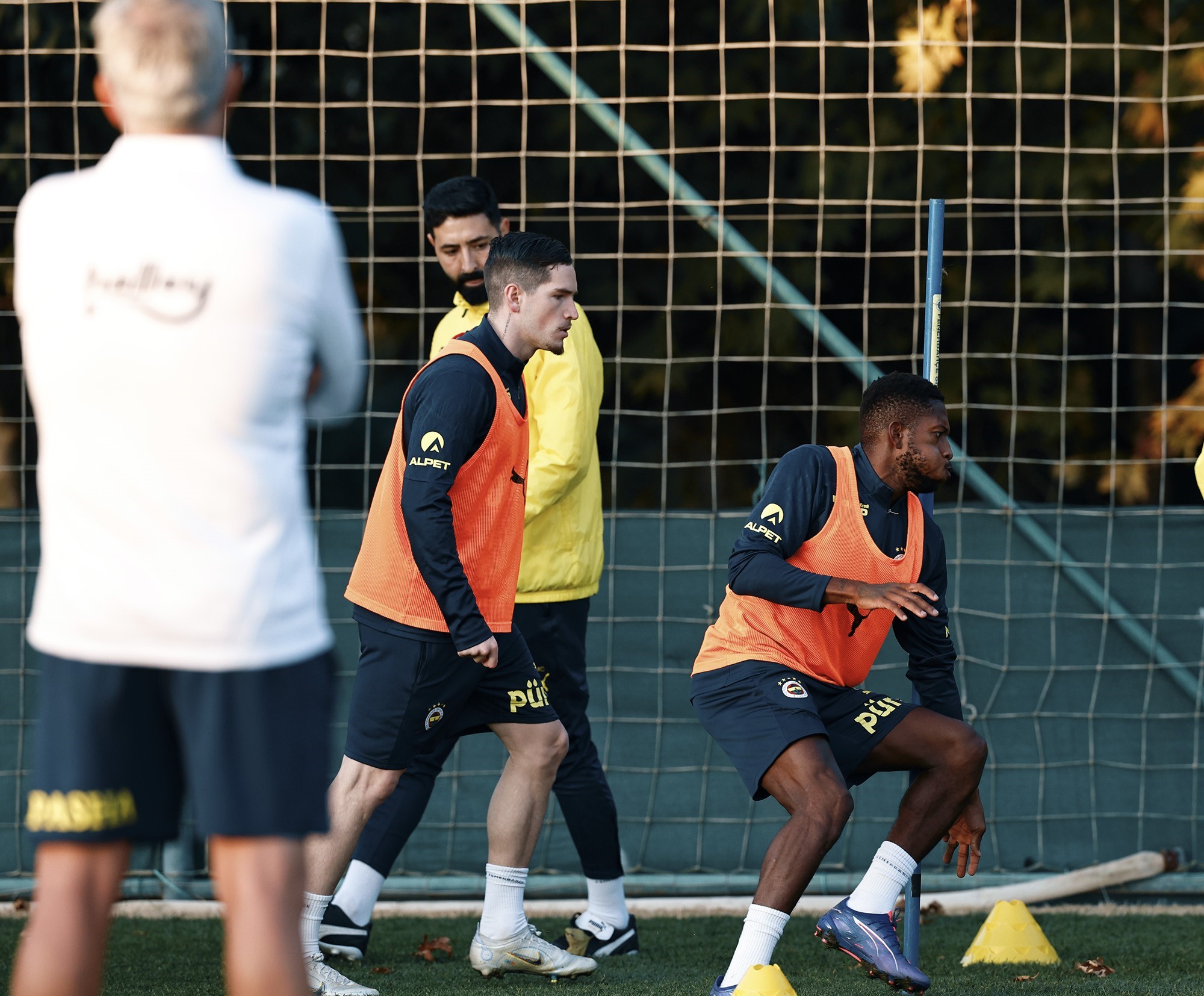 Fenerbahçe’de Cenk Tosun depremi!
