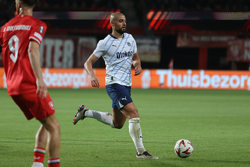 TRANSFER HABERLERİ | Fenerbahçe’de flaş En-Nesyri gelişmesi! Jose Mourinho kararını verdi